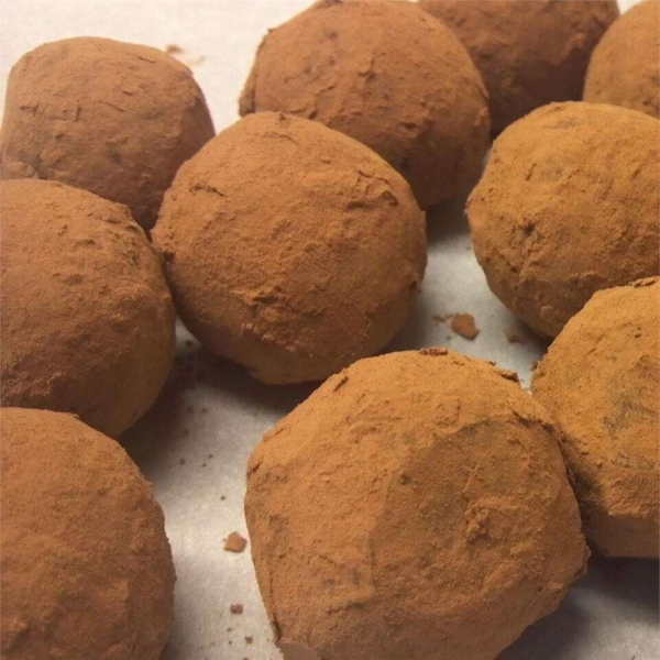 Easy Decadent Truffles