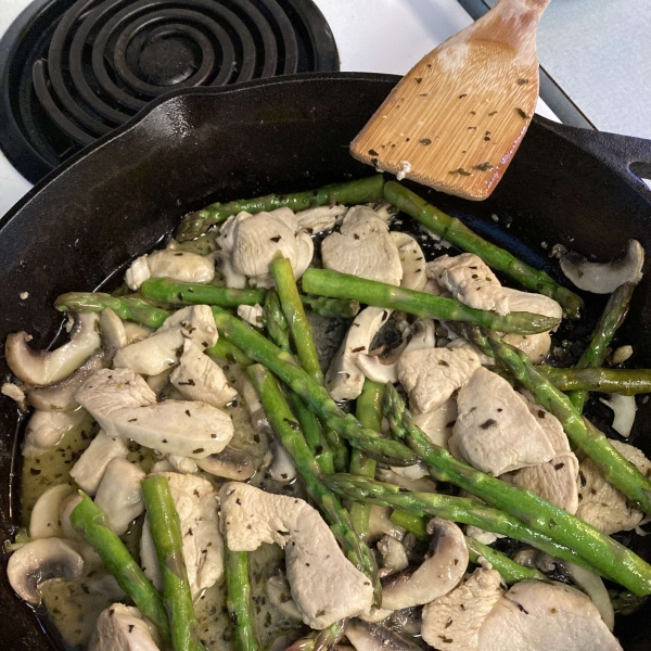 Chicken, Asparagus, and Mushroom Skillet