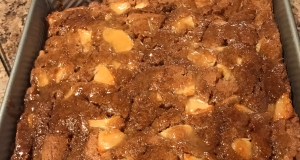 Best Moist Apple Cake