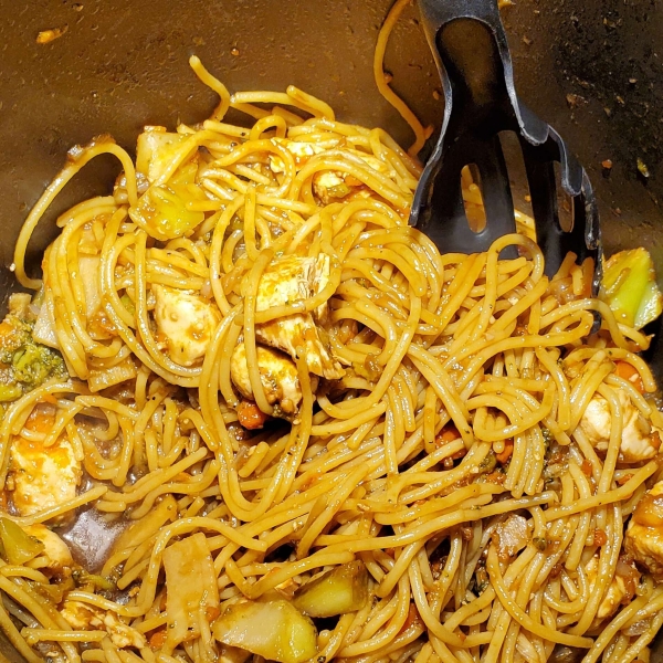 Lo Mein Noodles