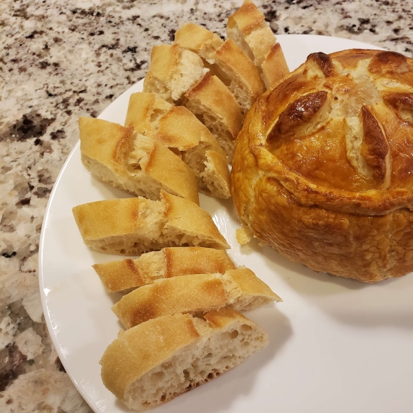 Baked Stuffed Brie with Cranberries & Walnuts