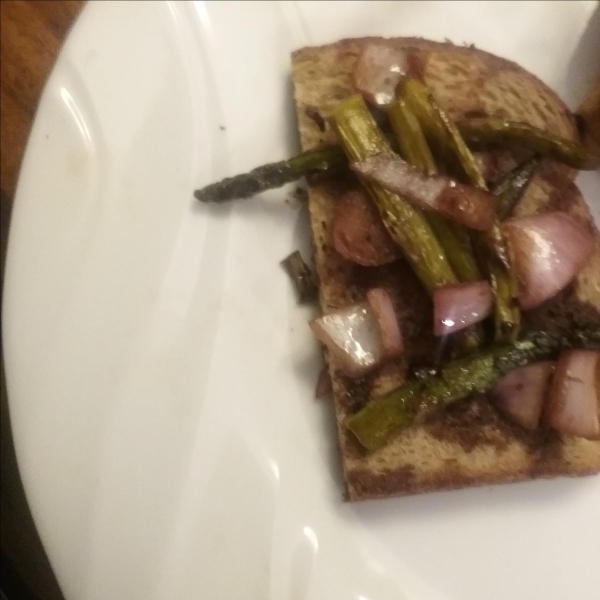 Grilled Asparagus with Roasted Garlic Toast and Balsamic Vinaigrette