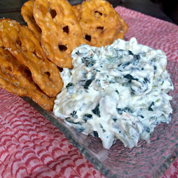 Spinach & Artichoke Dip from Pretzel Crisps®