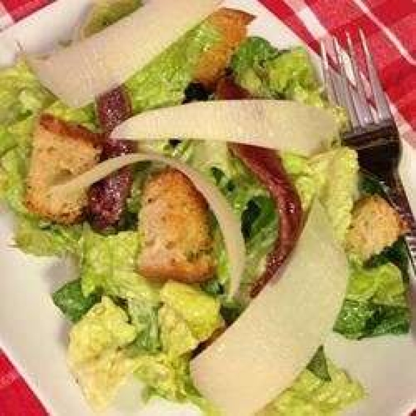 Classic Restaurant Caesar Salad