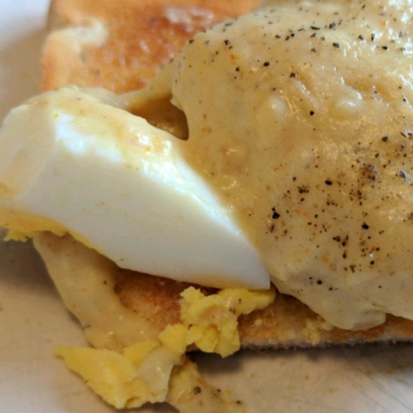 Curried Eggs Over Toast