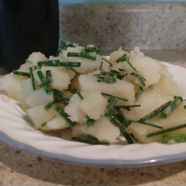 Boiled Potatoes with Chives
