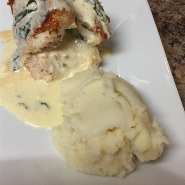 Creamy Tuscan Chicken Rollups