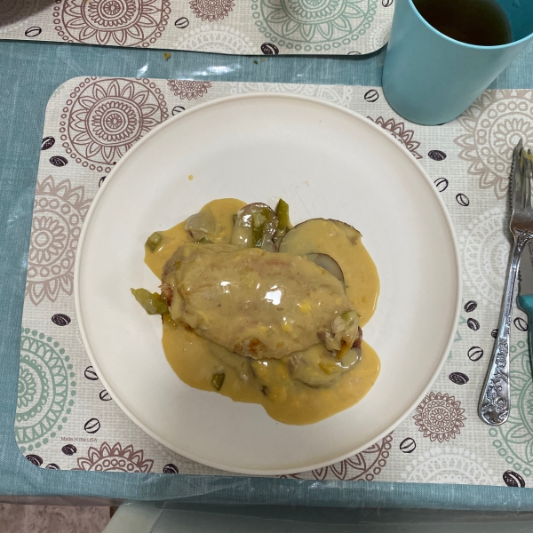 Slow-Cooker Cheesy Chicken & Potatoes
