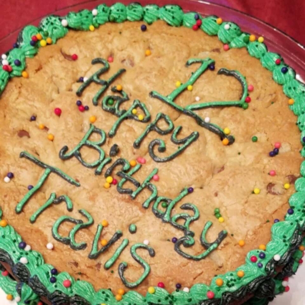 Giant Chocolate Chip Cookie Cake