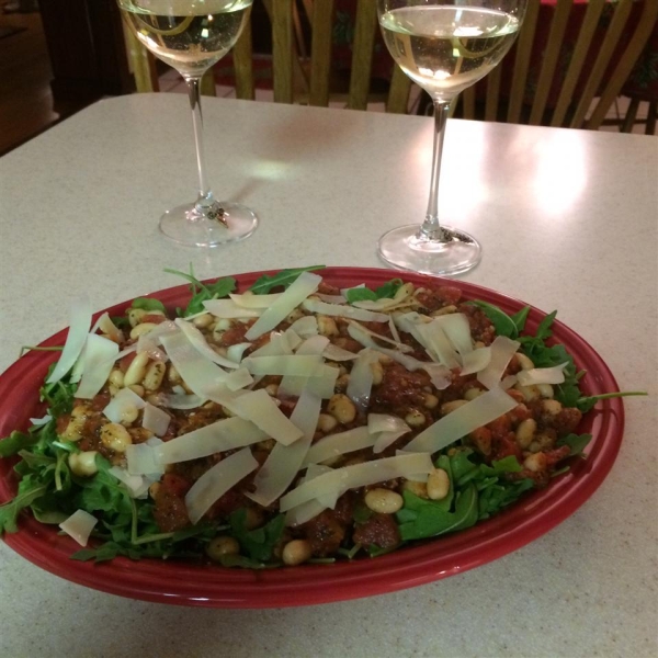 Arugula Salad with Cannellini Beans