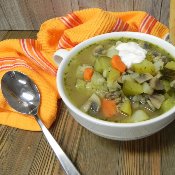 Vegetarian Rassolnik (Russian Barley and Pickle Soup)