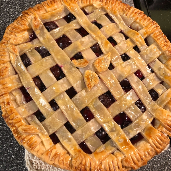 Sweet Washington Cherry Pie