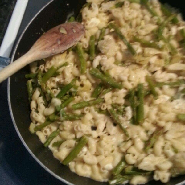Lemon Asparagus Pasta