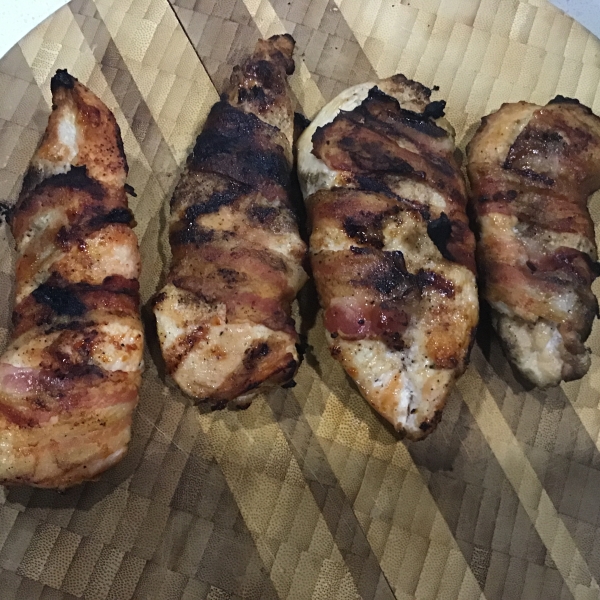 Grilled Chicken with Rosemary and Bacon