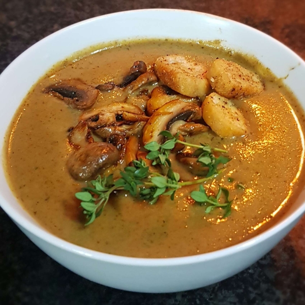 Hungarian Mushroom Soup