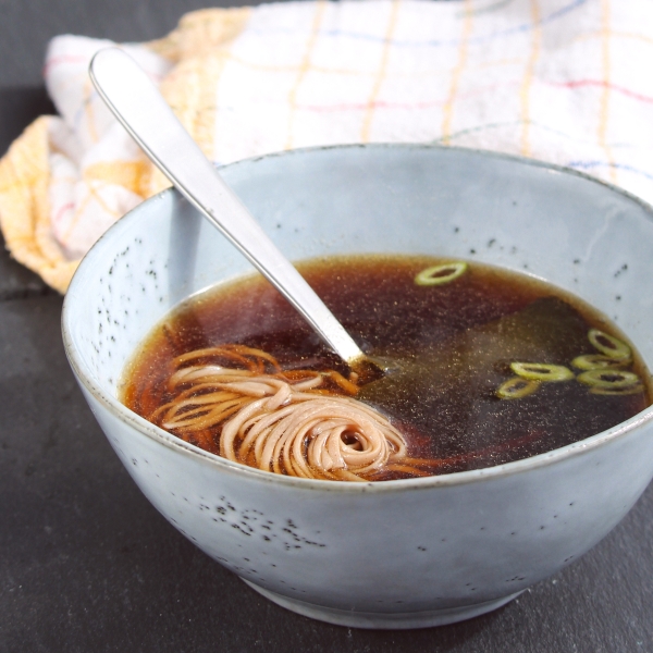 Basic Vegan Japanese Dashi-Soup-Stock Recipe