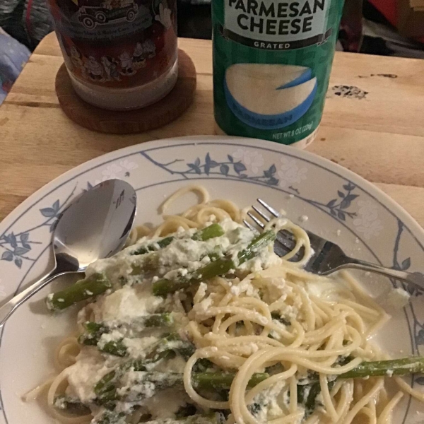 Creamy Asparagus Pasta