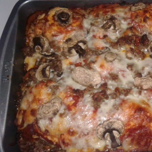 Impossibly Easy Pizza Bake