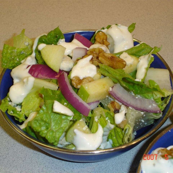 Romaine With Apple, Pecans and Blue Cheese