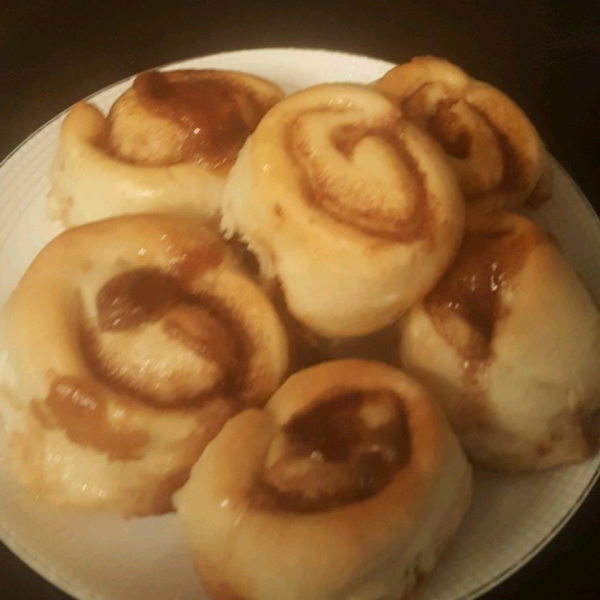 Soft, Moist and Gooey Cinnamon Buns