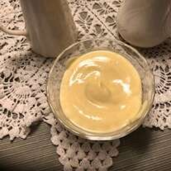 Easy Homemade Mayonnaise