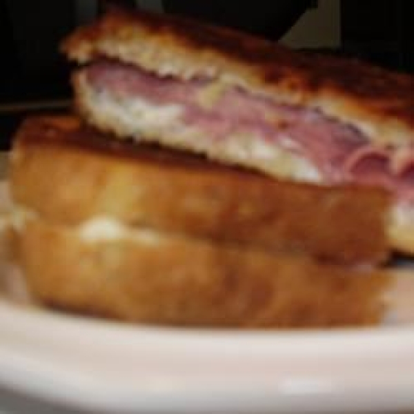 Grilled Leftover Ham and Pineapple Sandwiches