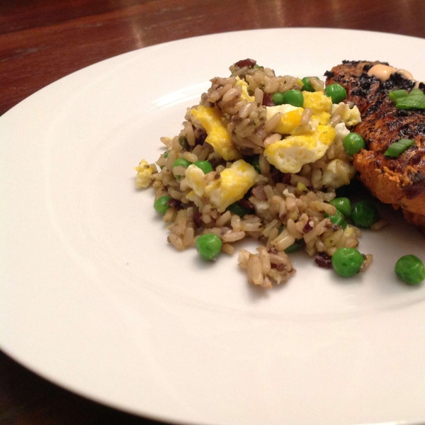 Grilled Greek Yogurt-Marinated Chicken