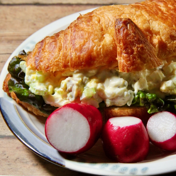 Egg Salad with a Kick