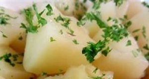 Herbed Potatoes with Sauce