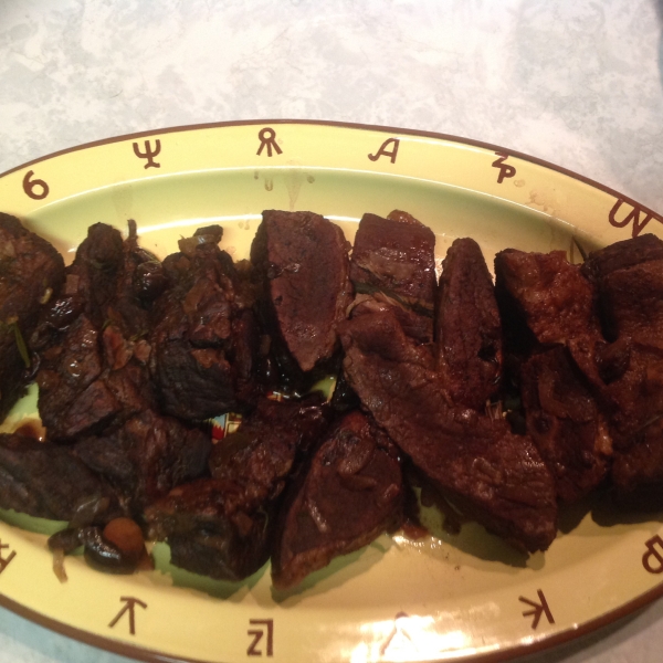 Cherry Balsamic Short Ribs