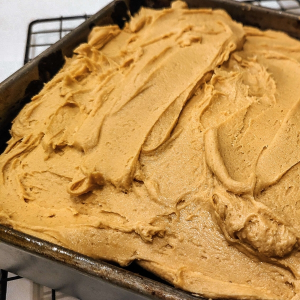 Fluffy Peanut Butter Frosting